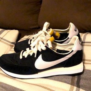 Nike Boy’s Waffle Trainer